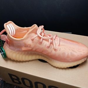 YEEZY BOOST 350 V2 MONO CLAY SIZE 6